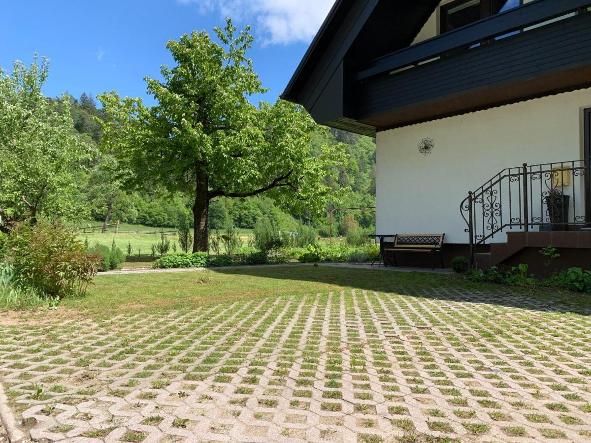 Villa Entire House Iris & Arnika à Bled Extérieur photo
